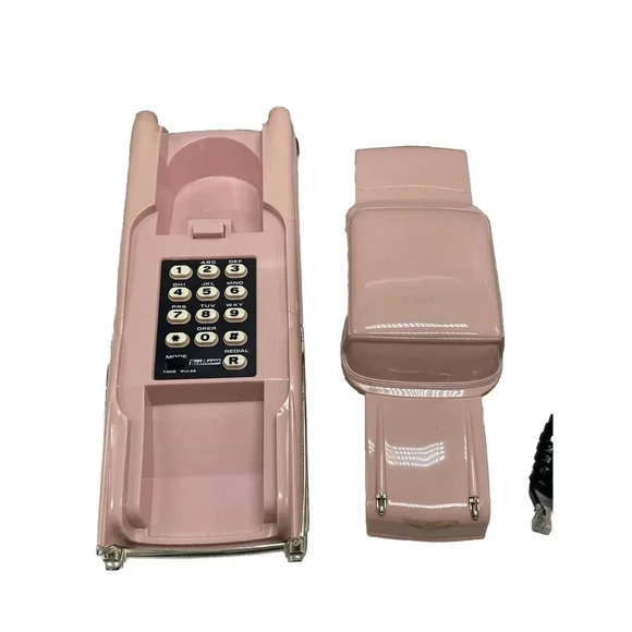 Vintage TeleMania Pink  57 Chevy Telephone in Original Box RARE - Picture 16 of 16